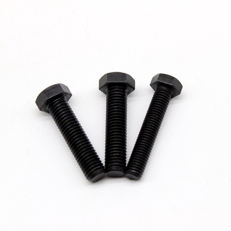 8.8 Grade Black Carbon Steel Hex Bolt 3